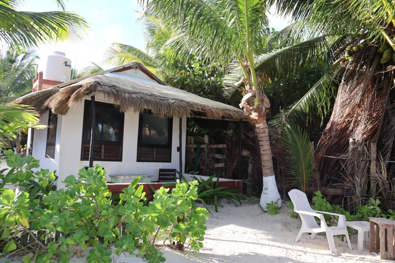 Lunazul Eco-Cabana Frente Al Mar Mahahual Εξωτερικό φωτογραφία