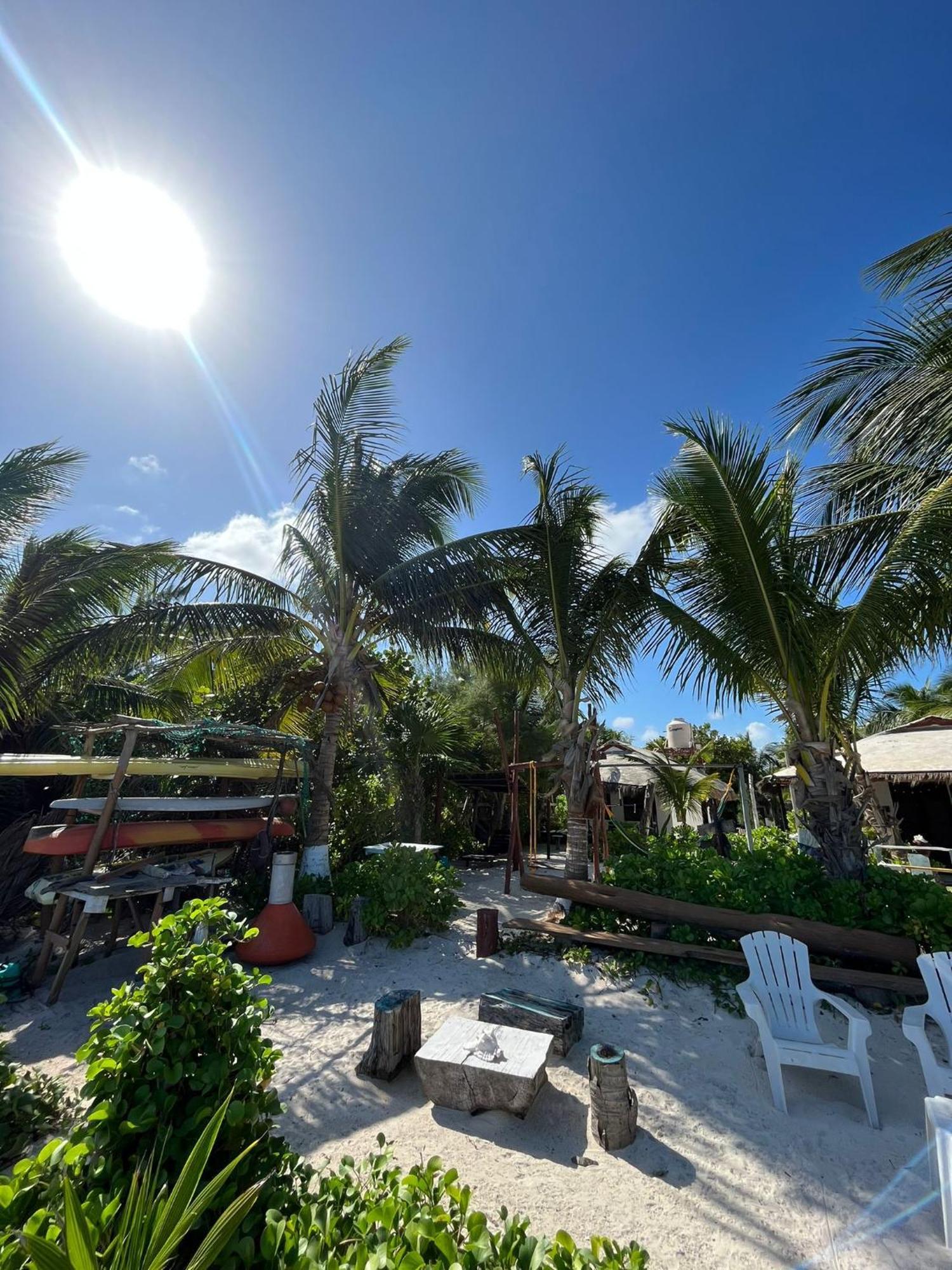 Lunazul Eco-Cabana Frente Al Mar Mahahual Εξωτερικό φωτογραφία